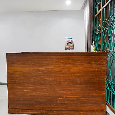 Oyo 90891 Parang Kusumo Residence Krembangan 外观 照片